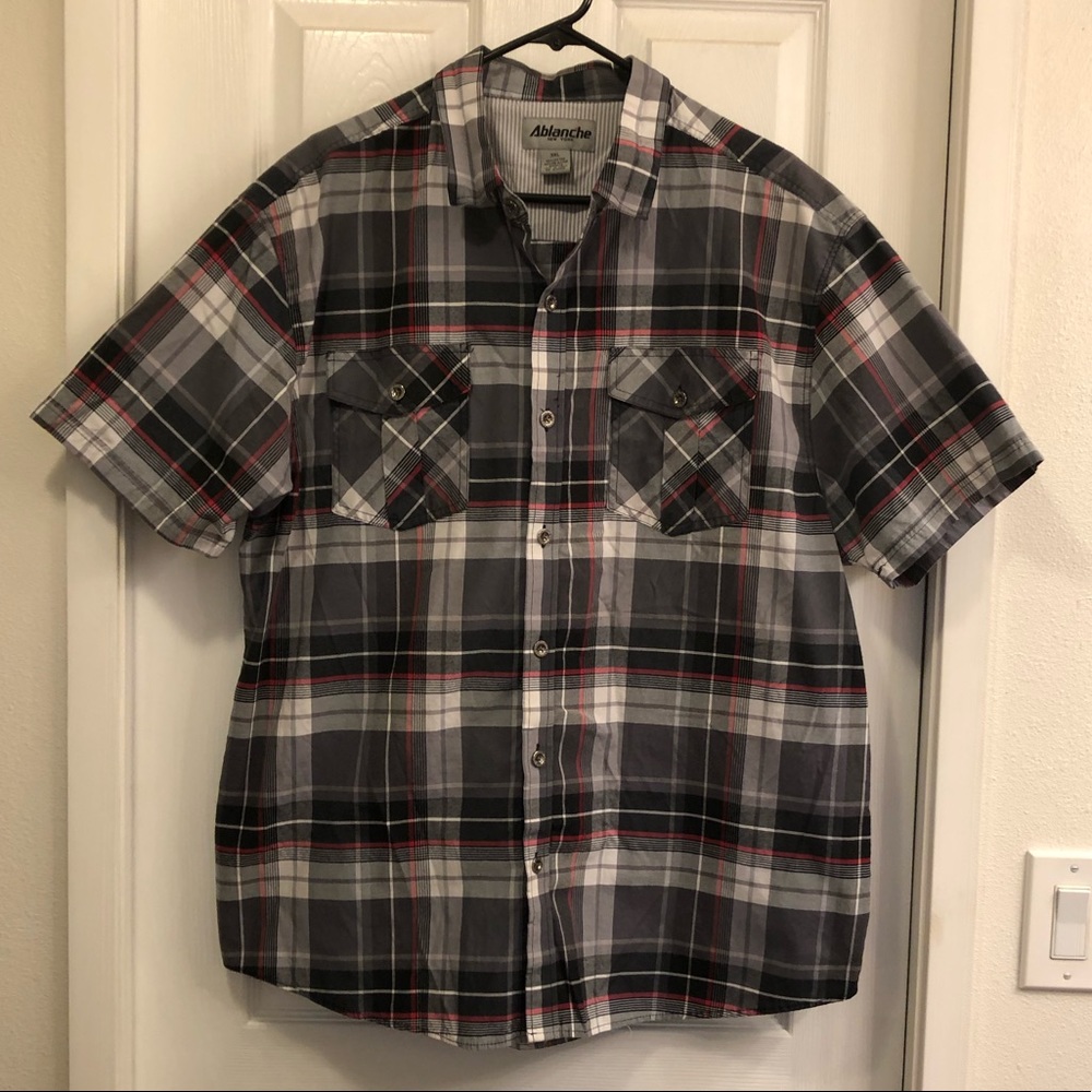 NWOT Ablanche New York Button Down Shirt